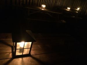 lanterns picnic tables